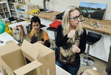 Mačje hiše in igrišča z Manjo Jerič