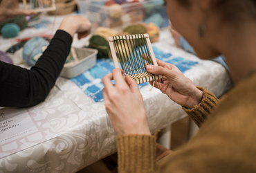 (FL)ETNI TKANI PODSTAVKI <em>Foto: Zavod Mars Maribor</em>