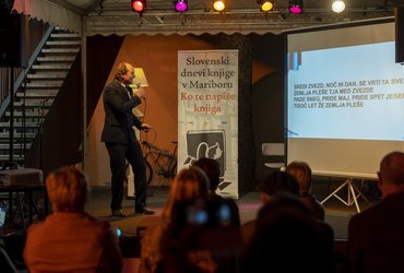 Zaključna zabava 27. Slovenskih dni knjige v Mariboru s karaokami