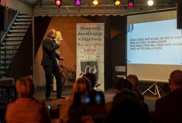 Zaključna zabava 27. Slovenskih dni knjige v mariboru s karaokami