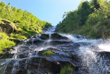 Aljoša Ciglar: S kolesom ob reki Dravi in Muri - od izvirov do slovenske meje