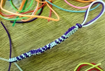 Zapestnice prijateljstva, 5+