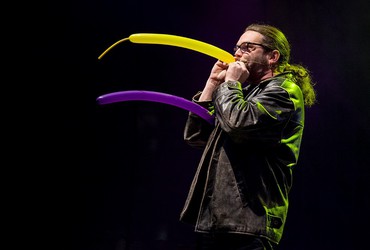 Čarovnik Grega ter slovo dedku Mrazu, Vilinskemu mestu in letu