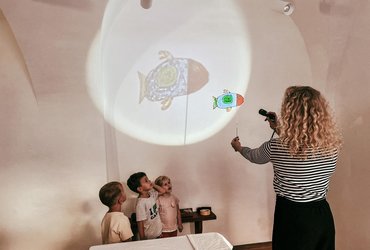 Igriva in iskriva delavnica lutk s Petro Kavaš