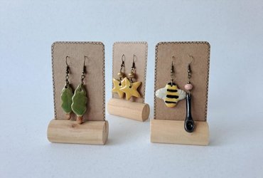  Keramični nakit, izdelava in poslikava nakita <em>Foto: Zavod Mars Maribor</em>