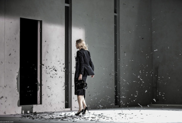 Pogovor o uprizoritvi Brezmadežna / Immaculata