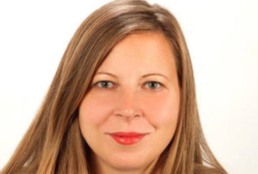 KITAJSKA MED TRADICIJO IN SODOBNOSTJO