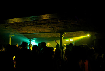 Bro & Ritem sekta + <em>Foto: Chris Hoyle CC-By-Nc-Nd</em>