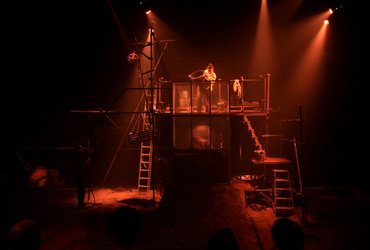 Senzorialno v gledališču: Na sledi vonjav v vsakdanjem življenju in onkraj njega <em>Foto: Francisco Javier Garcia</em>