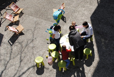 Čitalnica na dvorišču: Slovenski dnevi knjige v Mariboru