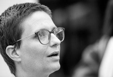 Ožuljeni jezik z gostjo Tonjo Jelen