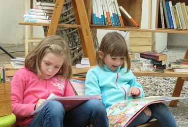 Čitalnica na dvorišču: Slovenski dnevi knjige v Mariboru