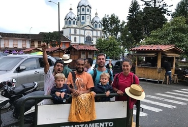 Matjaž Žilavec: Potepanje po Južni Ameriki v družbi družine