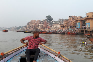 Urša Zupanc in Eva Špalir: To ni dopust, to je Indija! <em>Foto: Urša Zupanc in Eva Špalir</em>