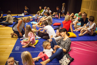 KONCERT ZA DOJENČKE IN NJIHOVE DRUŽINE