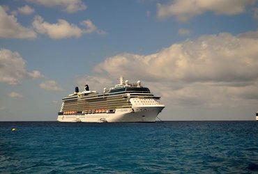 DELO IN ŽIVLJENJE NA KRIŽARKI