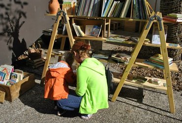 MARSOV POLETNI KOTIČEK