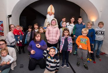 MIKLAVŽEVANJE ZAVODA 13 Z NIKO PERUNOVIĆ IN DEJANOM BERDENOM 