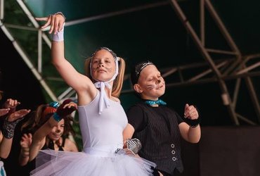 MAČEK MURI IN MAČJE PLESNE ZGODBE <em>Foto: Dejan Bulut</em>