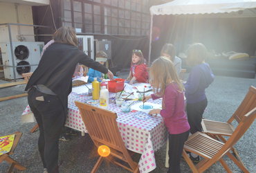 Glasbena raziskovanja z Asjo Grauf