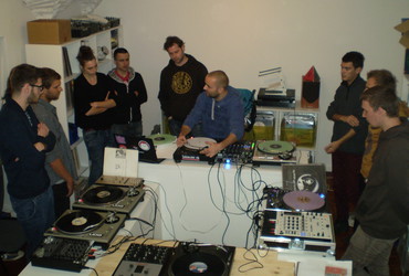 DJ Akademija Gramofonoteka