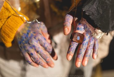 ZABAVAMO SE ali »ZABAVA JE ŽE TAKA, DA NERADA ČAKA« 