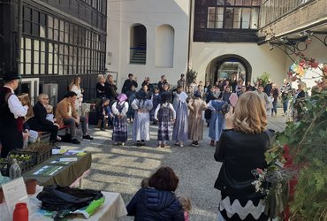 POZDRAVLJENA, VESNA!