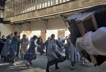 POZDRAVLJENA, VESNA!