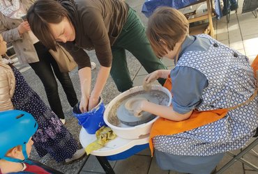 POZDRAVLJENA, VESNA!