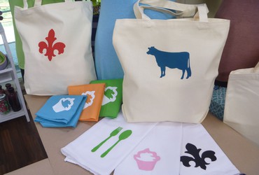 Sitotisk: Unikatni odtis za darila ali ovojni papir <em>Foto: Društvo Hiša!</em>