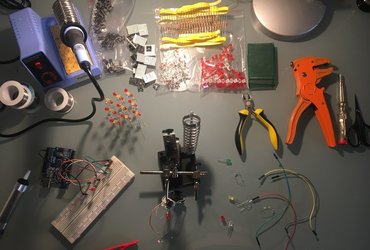 MALA ŠOLA NOVOMEDIJSKE UMETNOSTI 