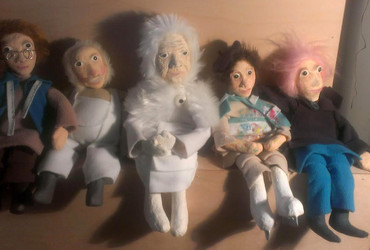 O Starki Zimi in njenih pomočnikih