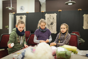 Vilinske ustvarjalnice: NAVDIHNJENI OD UMETNOSTI: SVETLOBA IN VILINSKO MESTO <em>Foto: Dejan Bulut</em>