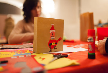 Vilinske ustvarjalnice: NAVDIHNJENI OD UMETNOSTI: VILINSKO KOLO, VOŠČILO IN RISALO