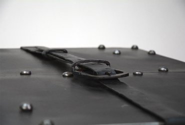 PLES OGNJA IN ŽELEZA