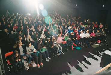 Festival Mali slon 2015 v Vetrinjskem dvoru