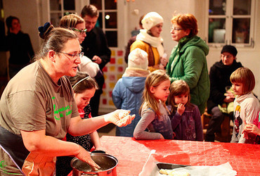 Sladke urice ustvarjanja v Vilinskem dvoru <em>Foto: Dejan Bulut</em>