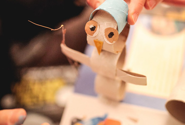 USTVARJALNICE IN PRAVLJICE IZ MARSOVE ČITALNICE: Papirnati snežaki