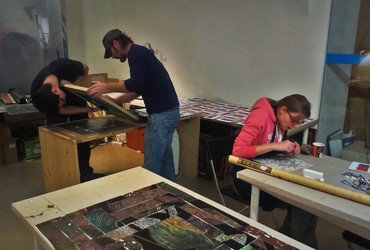 Oblikovanje tipografskega logotipa & sitotisk: tečaj za začetnike - I. del