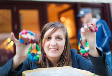 Delavnica nakita: žicanje in vitraž <em>Foto: Zavod Mars Maribor</em>