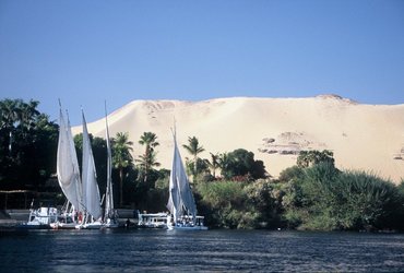 OD FARAONOV V SINAJSKO PRAVLJICO - EGIPT