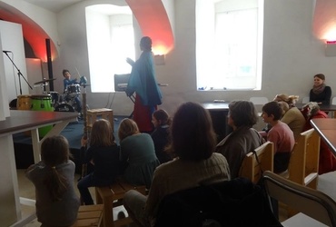 Pripoveduj! <em>Foto: Zavod za raziskovanje vizualne in uprizoritvene umetnosti Maribor</em>