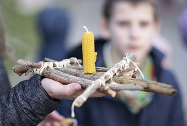  GREGORJEVO: (Fl)etno družinsko spoznavanje običaja