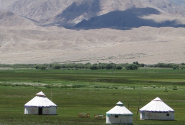 Aigul Hakimova in Damjan Jevšnik: Kirgizistan - Kirgizija <em>Foto: Društvo popotnikov Vagant</em>