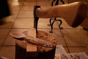 MAISTRI MARPURGI: SREDNJEVEŠKO DVORIŠČE