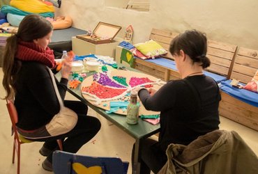 VOŠČILA IN ORNAMENTI