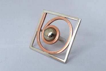 ZAKULISJE – OD IDEJE DO NAKITA