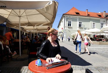 Rajzefiber performa z Barbaro (