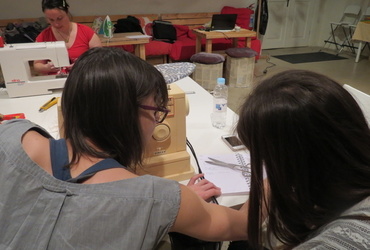 ODPRTI ATELJE: Nakit in Šivalnica