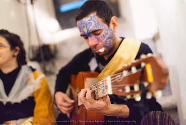 Edina prebivalka svojega plemena / Babičine pravljice <em>Foto: Dejan Bulut / © Narodni dom Maribor</em>